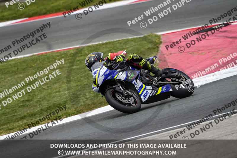 cadwell no limits trackday;cadwell park;cadwell park photographs;cadwell trackday photographs;enduro digital images;event digital images;eventdigitalimages;navarra;no limits trackdays;peter wileman photography;racing digital images;trackday digital images;trackday photos